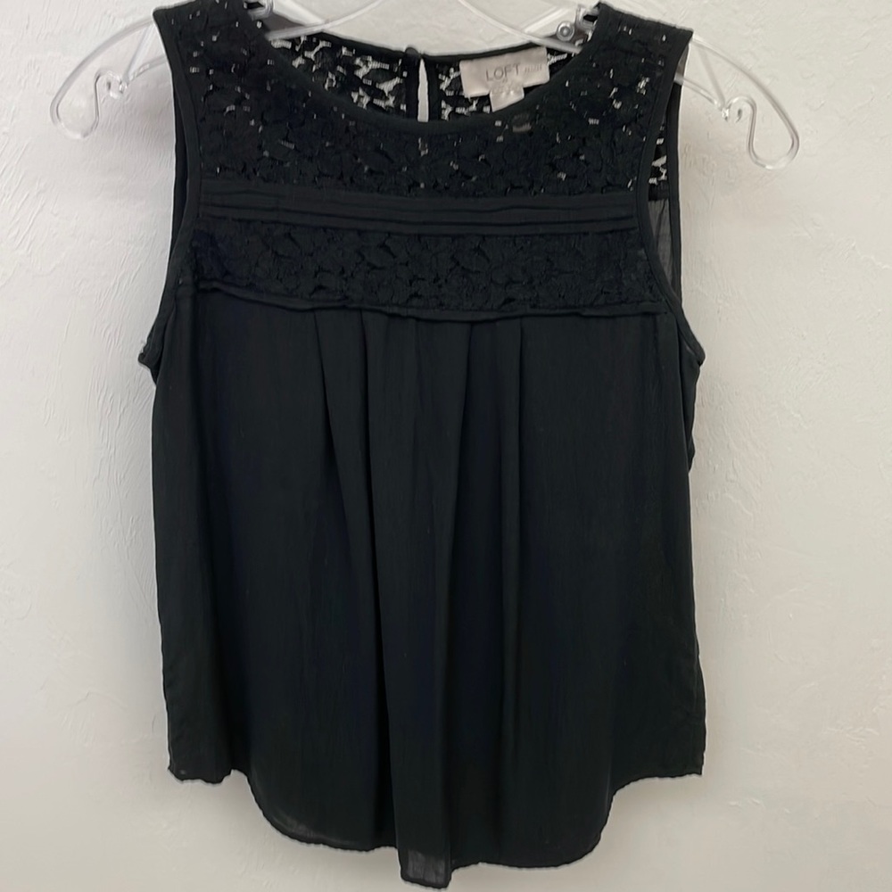 LOFT Black Lace Sleeveless Blouse Shell XSP